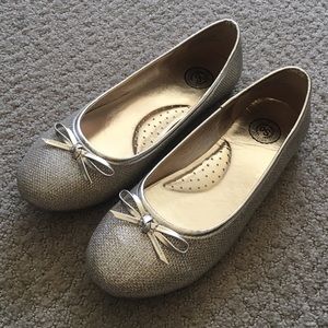 Sonoma Girls Gold Dress Shoes